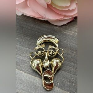 Vintage Funny Face Male Gold Pin Brooch Jewelry